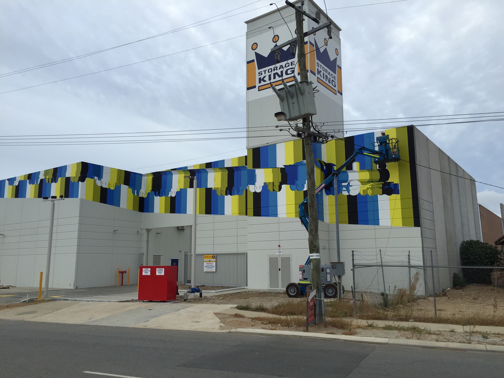 Clear Anti-Graffiti Protection – Midland Storage King